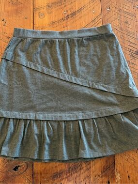 Prana Skirt Size M Dark green
